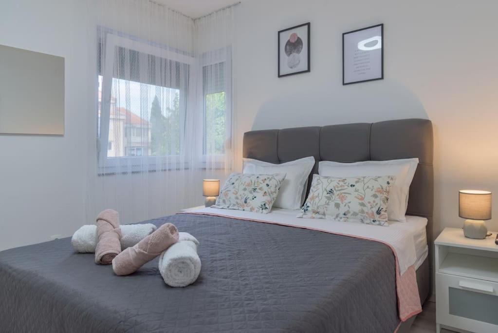 Apartman Scala Zara Esterno foto